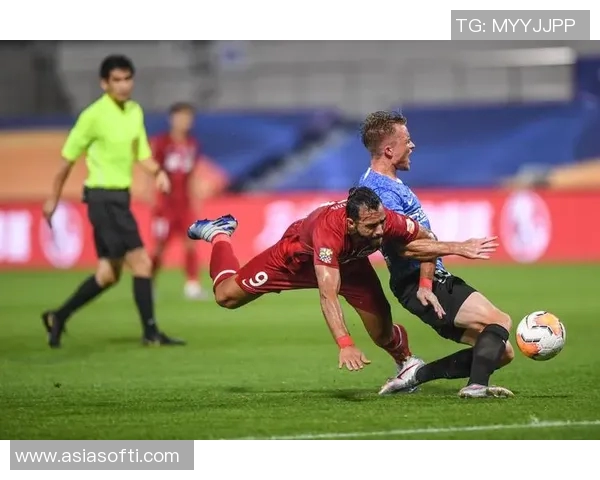 建业足球队奋勇争先携手共创辉煌未来展现团队精神与竞技魅力